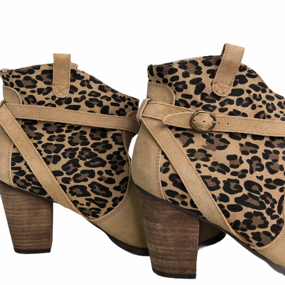 AEO Stacked Heel Tan & Leopard Print Booties Sz11 - Picture 5 of 9